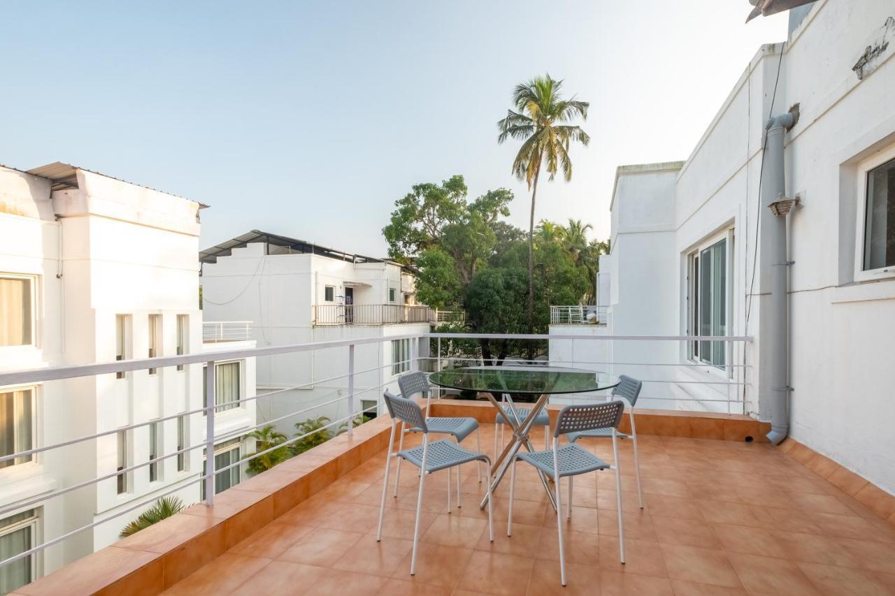 Snowdrop- Exquisite 3Bhk Villa With Pool- Candolim By Staymonkey Calangute Eksteriør bilde