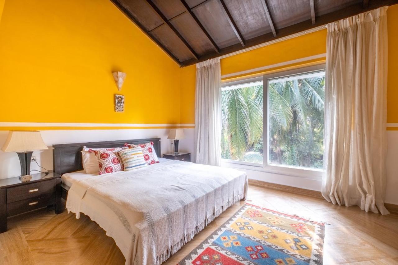 Snowdrop- Exquisite 3Bhk Villa With Pool- Candolim By Staymonkey Calangute Eksteriør bilde