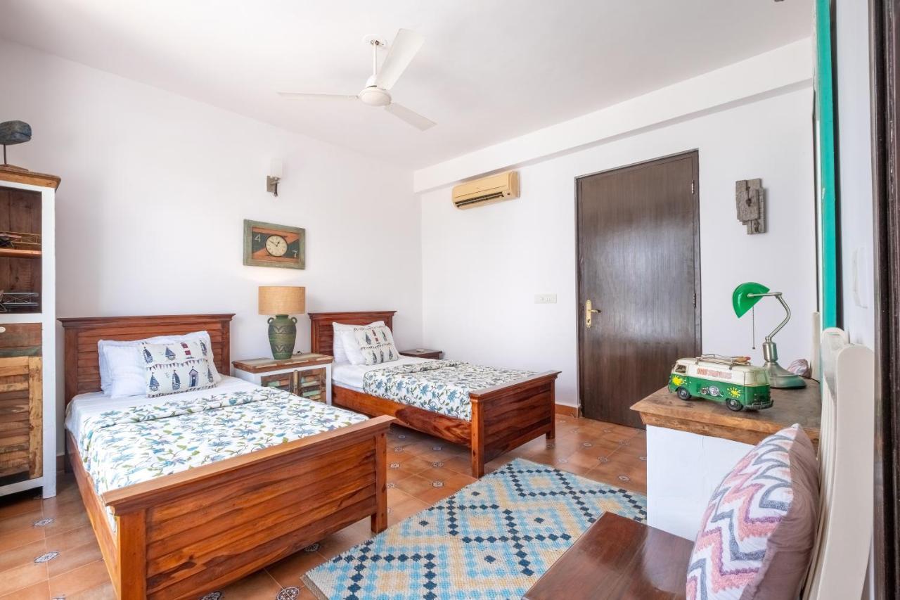 Snowdrop- Exquisite 3Bhk Villa With Pool- Candolim By Staymonkey Calangute Eksteriør bilde
