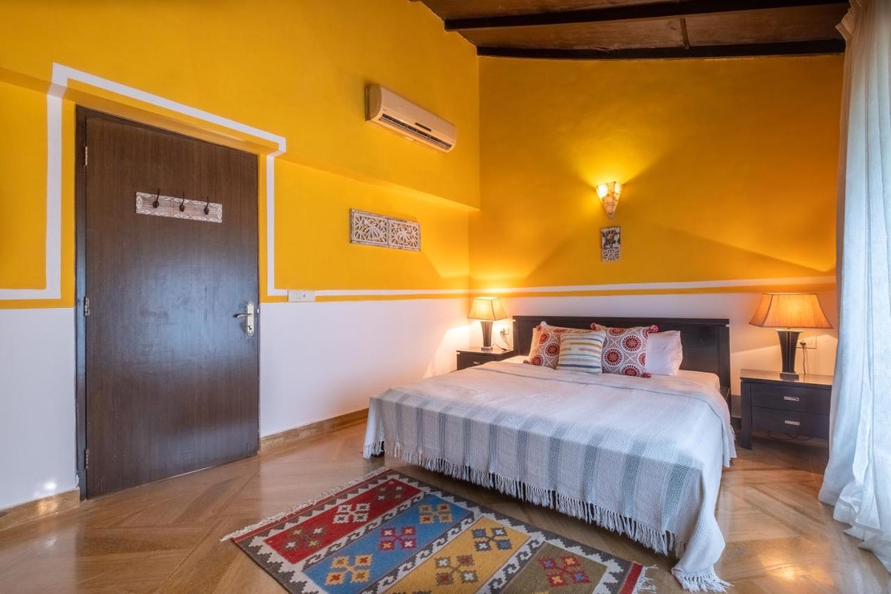 Snowdrop- Exquisite 3Bhk Villa With Pool- Candolim By Staymonkey Calangute Eksteriør bilde